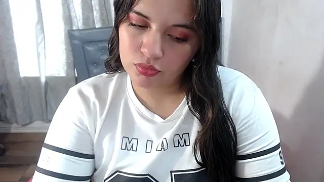 sarah_aguilar – Naživo XXX chat