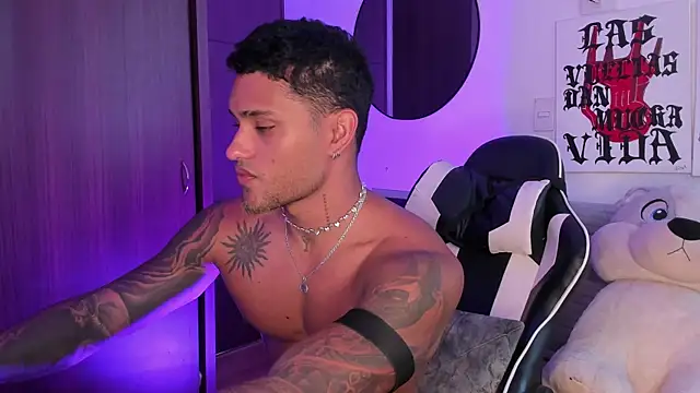 Alessandro_Vanni – Naživo XXX chat