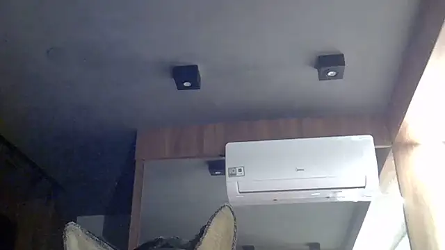 Chat XXX ao vivo de SkinnyKitten
