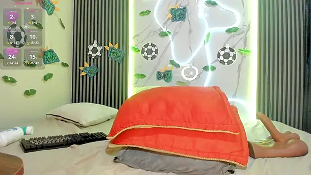 Morochaa-fire Adlı Modelin Canlı XXX Sohbeti