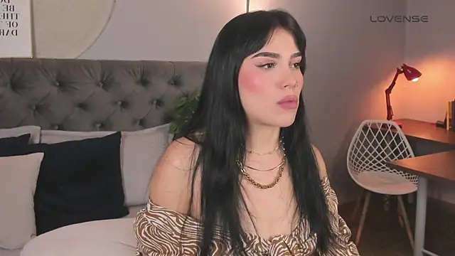 XXX chat uživo modela AlmaBlaze