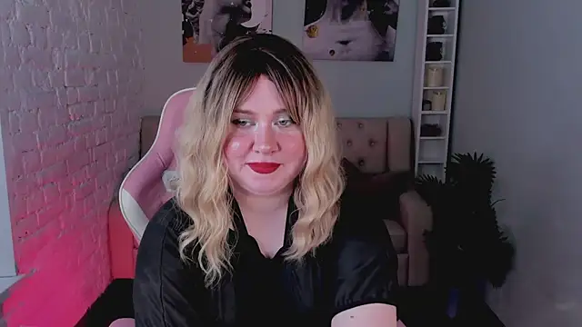 Chatroom XXX en direct de Goddess_Ellis