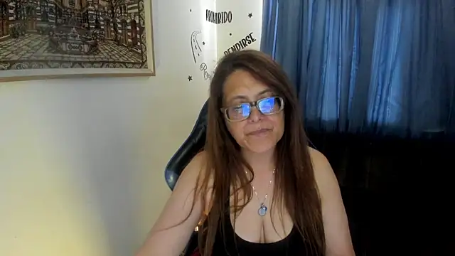 Živý XXX chat Ivette_Shaira