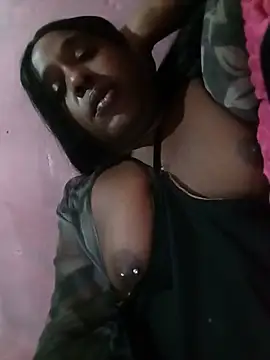 Hellentrans24's Live XXX Chat
