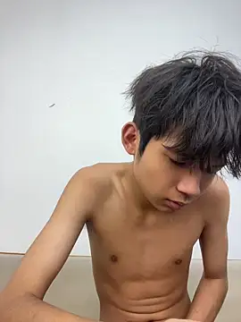 -OvO- Adlı Modelin Canlı XXX Sohbeti