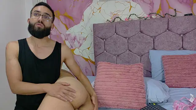 Chatroom XXX en direct de ObsessionRoom