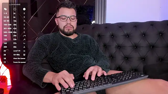 LuccaMallard Chat XXX live