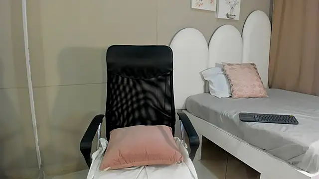 YaraShinne Live XXX-Chat