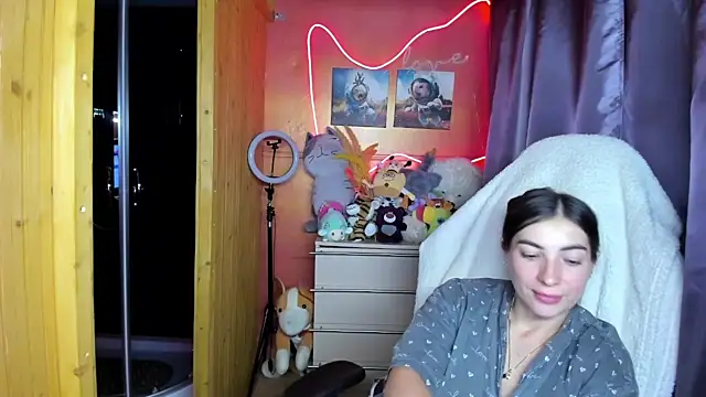 Chat XXX ao vivo de Fiery_Brunette_