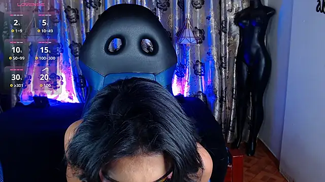 Hecate_doll Chat XXX in diretta
