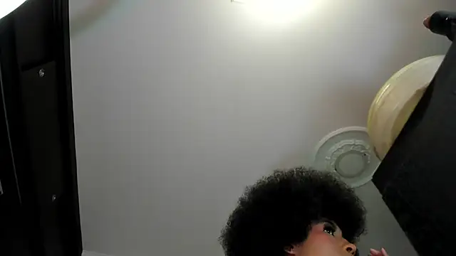 Apotheosis01's Live XXX Chat