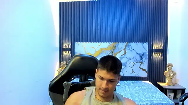 AlessandroFranco live XXX chat