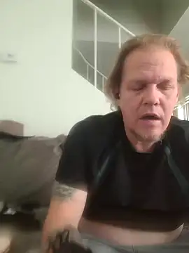 Chat XXX en directo de yourMasterisBored
