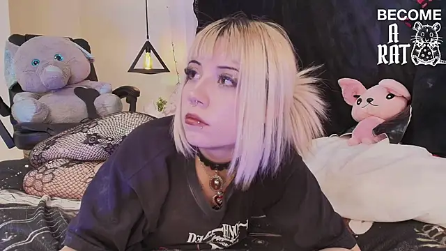 Chat XXX en directo de IvyBelle_
