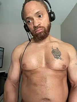 Chatroom XXX en direct de Fathero1time