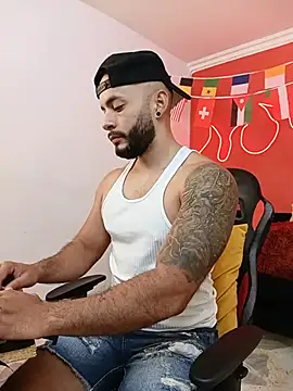 แชท XXX สดของ Mike_savage3