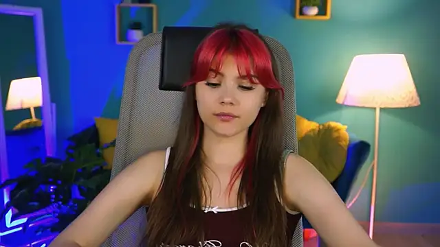 EvaThopson XXX чат на живо