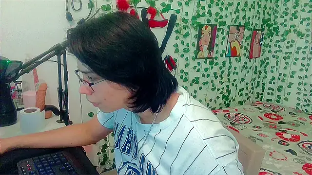 Andy_gray's Live XXX Chat