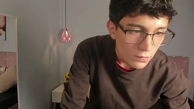 Онлайн чат XXX ryan_valentino