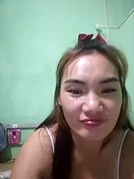 Voiva11's Live XXX Chat