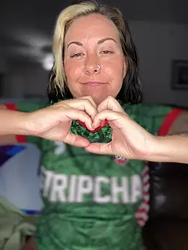 XXX chat uživo modela ImpressYouDaily