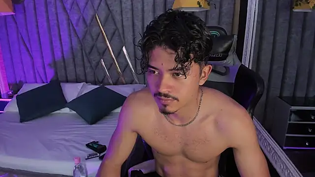 NicolaiKarav Live XXX-Chat