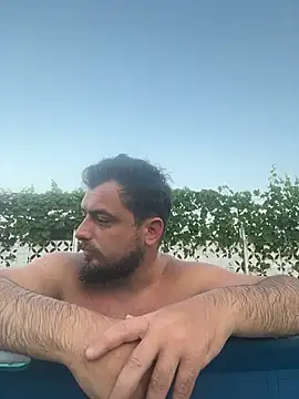 CLOUDYMARK Chat XXX live