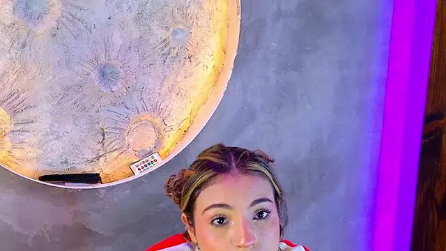 XXX chat uživo modela Kaaory