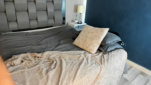 XXX chat uživo modela Charlie___Musk
