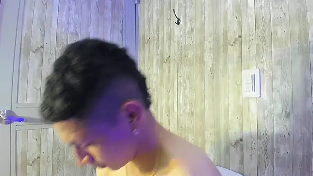 Chat +18 de Tony_Zackk ao vivo