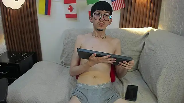 King_Luxury1 Show in webcam
