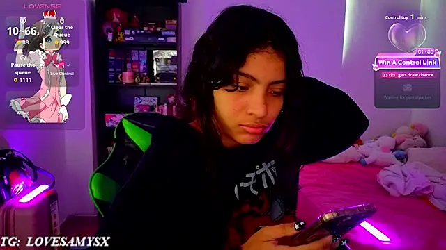 Lovelyamyy live XXX chat