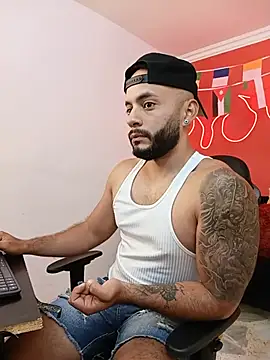 Chat XXX en directo de Mike_savage3