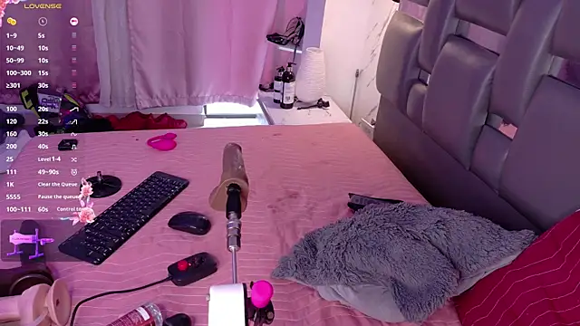 PittAndLunaa – Naživo XXX chat