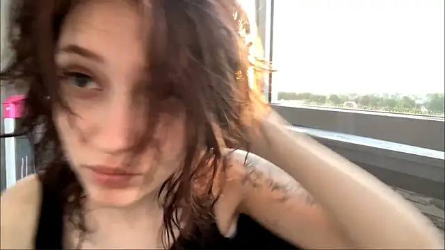 AntoinetteCrispell's Live XXX Chat