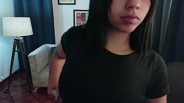 SofiaMante_ Chat XXX in diretta