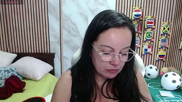 Sonialorens_'s Live XXX Chat