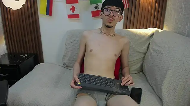 King_Luxury1n Webbikameraesitys