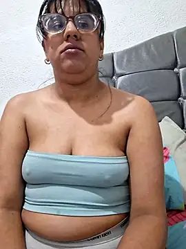ZaidaWet's Live XXX Chat