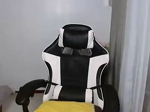 دردشة curlyasian_njxx الجنسية المباشرة