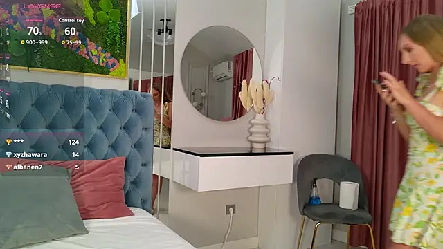 SiennaPierce's Live XXX Chat