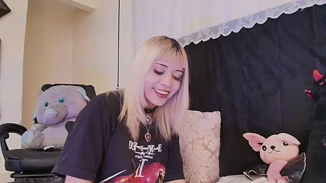 IvyBelle_'s Live XXX Chat