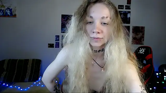 Nica_Kawaii's Live XXX Chat