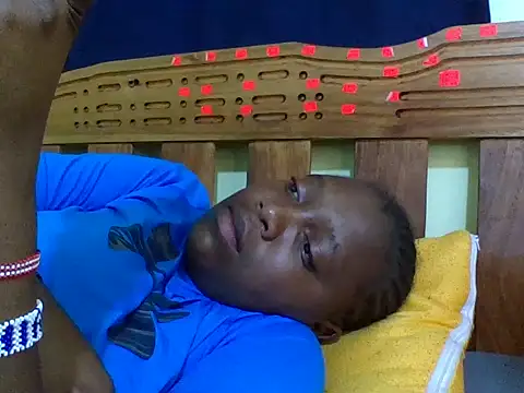 Chat +18 de Roseroca33 ao vivo