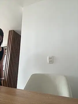 Chat +18 de Arilw ao vivo