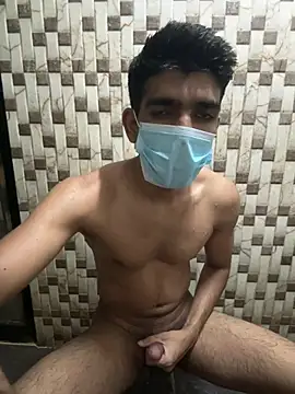 Chatroom XXX en direct de BadBoyTom78