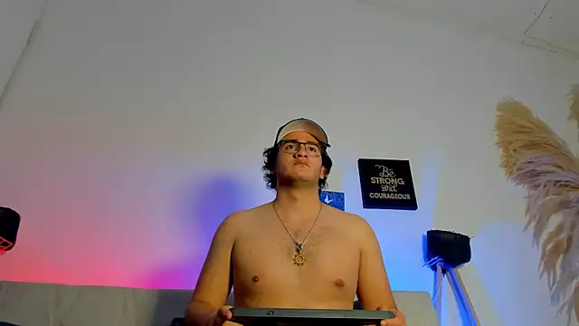 dylan_xxx1 – Naživo XXX chat