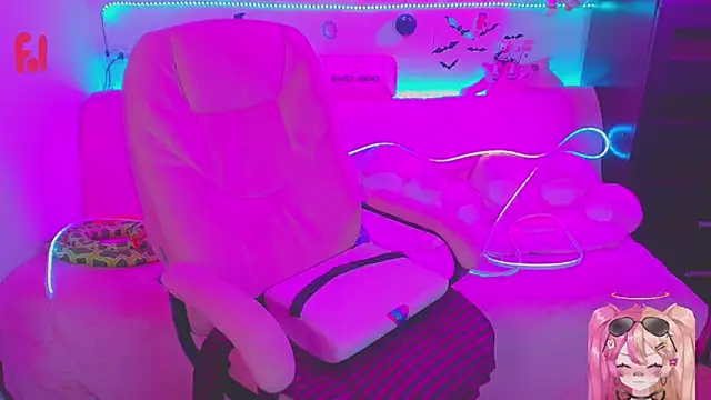 Lolisuccub's Live XXX Chat