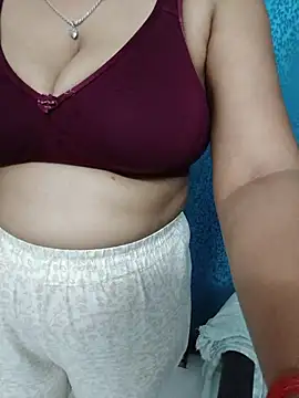 Queenlipx 即時 XXX 聊天