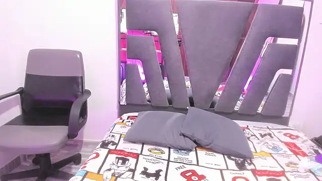 Chat XXX en directo de Natasha028_
